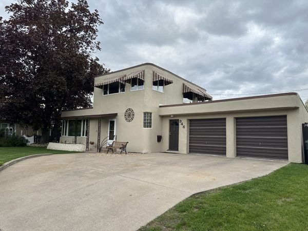 346 Losey Blvd S, La Crosse, WI 54601