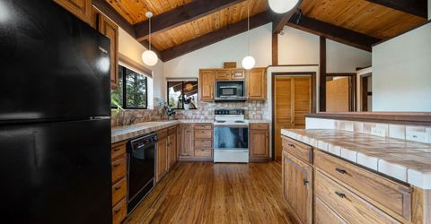 539 Christie Drive, South Lake Tahoe, CA 96150 Photo