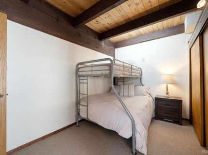 539 Christie Drive, South Lake Tahoe, CA 96150 Photo