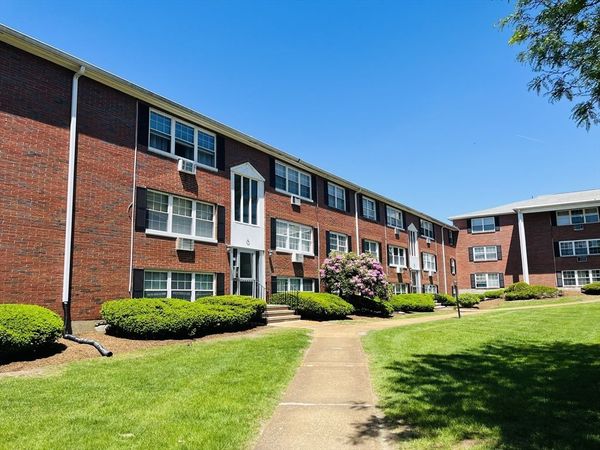 8 Tara Drive, Unit 7, Weymouth, MA 02188