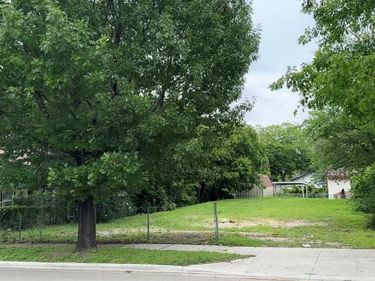 2522 S Ewing Avenue, Dallas, TX 75216