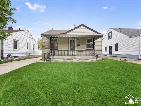 13668 Agnes Street, Southgate, MI 48195