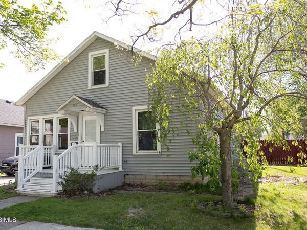 516 Euclid Avenue , Defiance, OH 43512