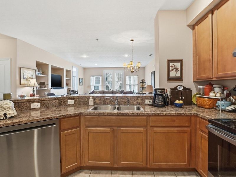 6151 Sowerby Lane, Westerville, OH 43081 Photo 7