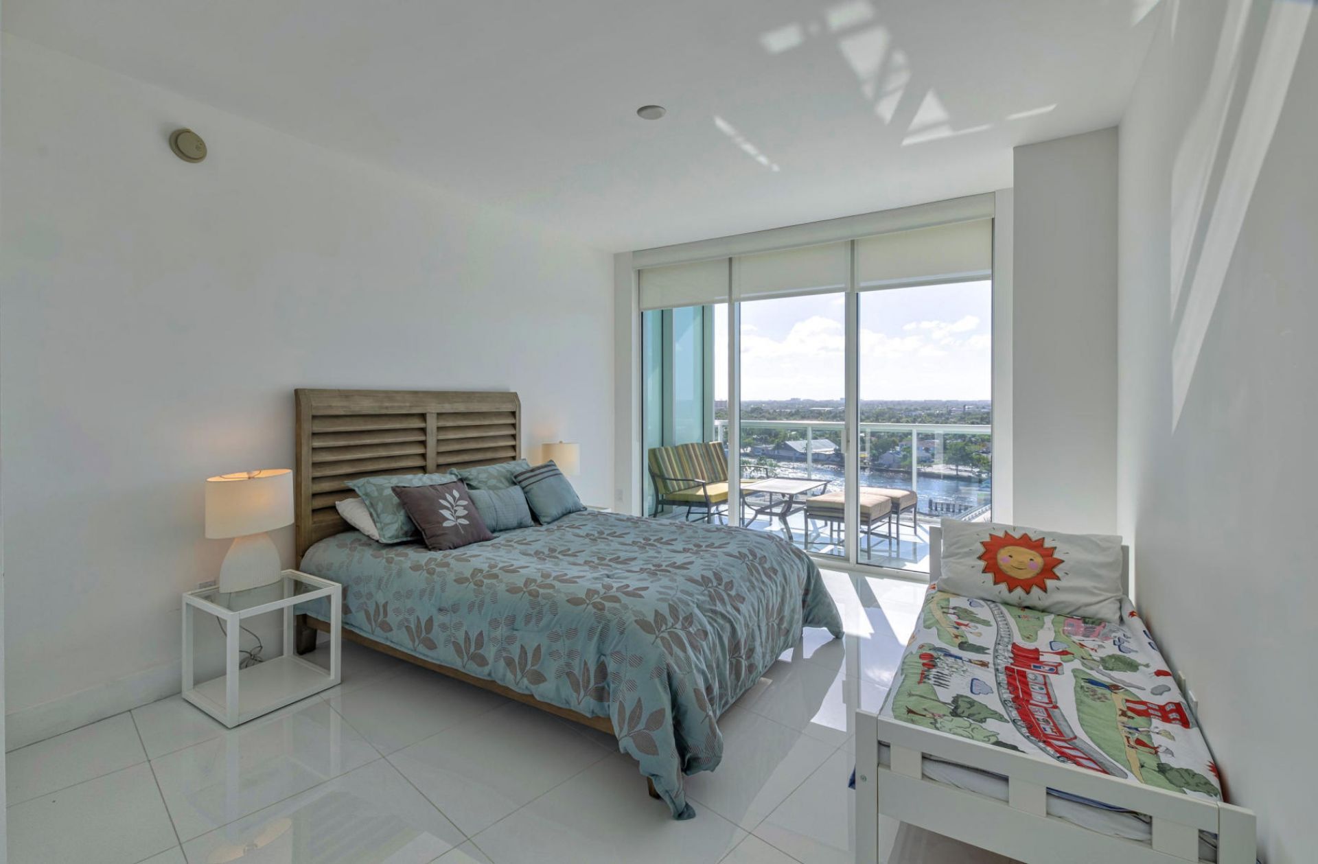 1 N Ocean Boulevard, Unit 913, Pompano Beach, FL 33062 Photo