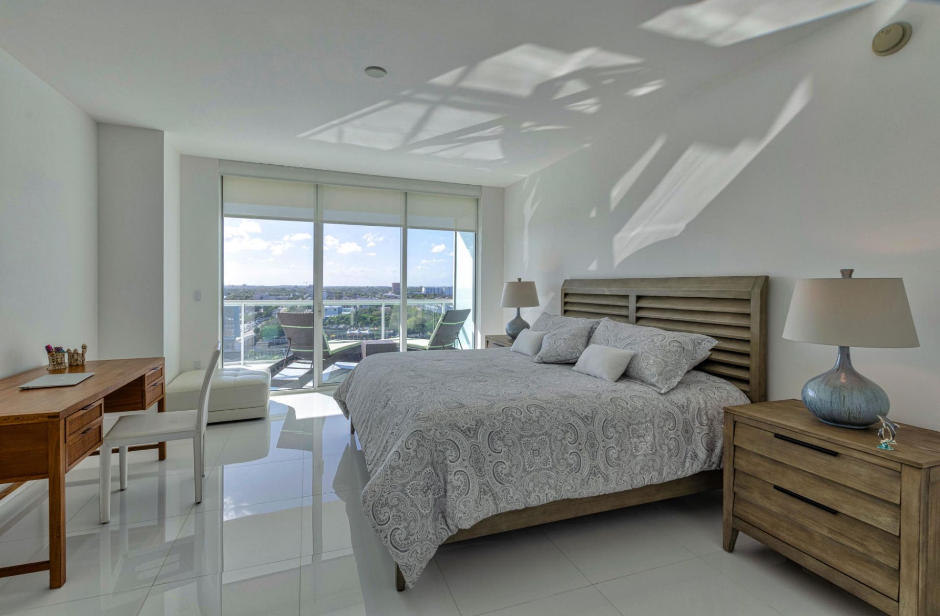 1 N Ocean Boulevard, Unit 913, Pompano Beach, FL 33062 Photo