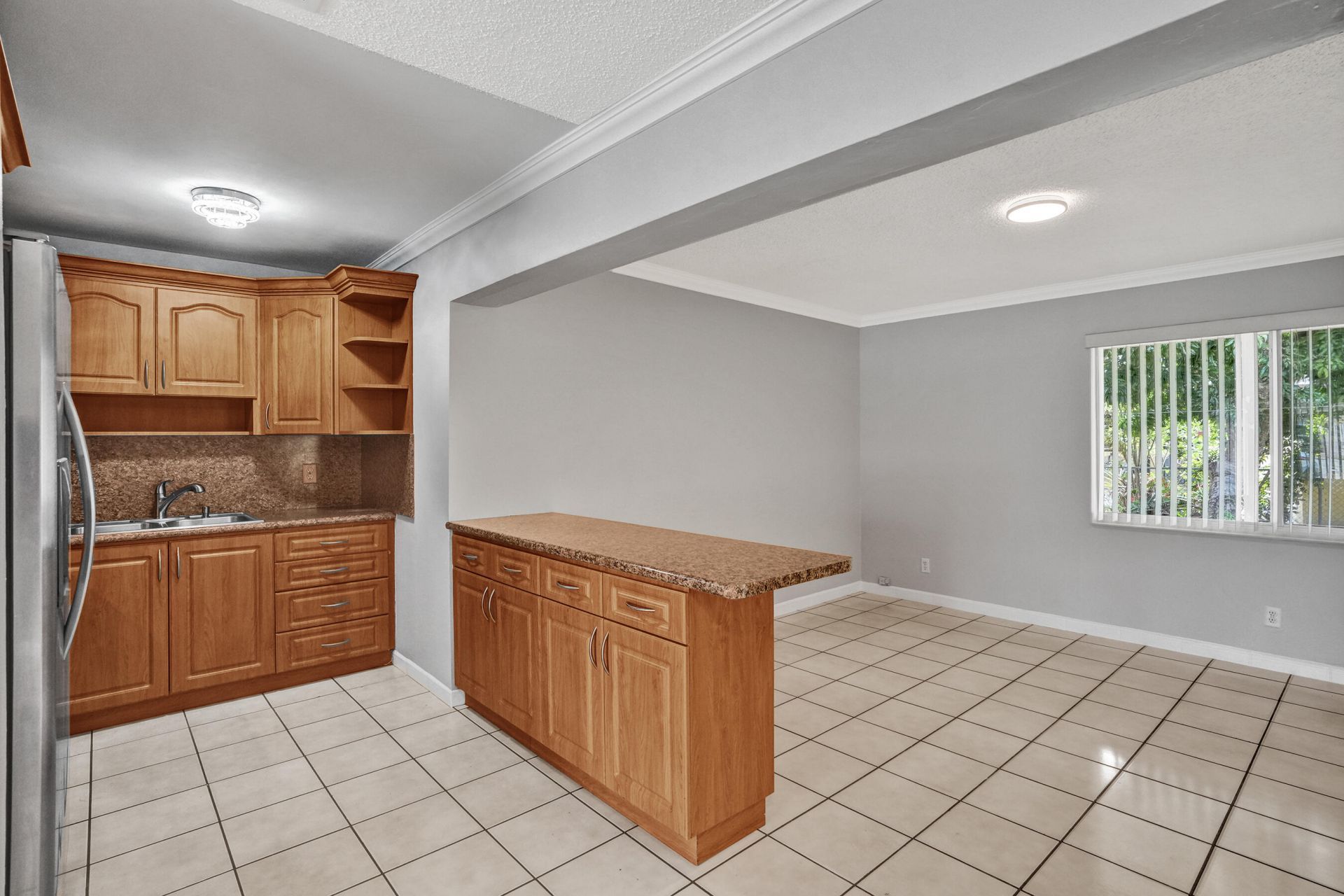 7200 W 14th Avenue, Hialeah, FL 33014 Photo
