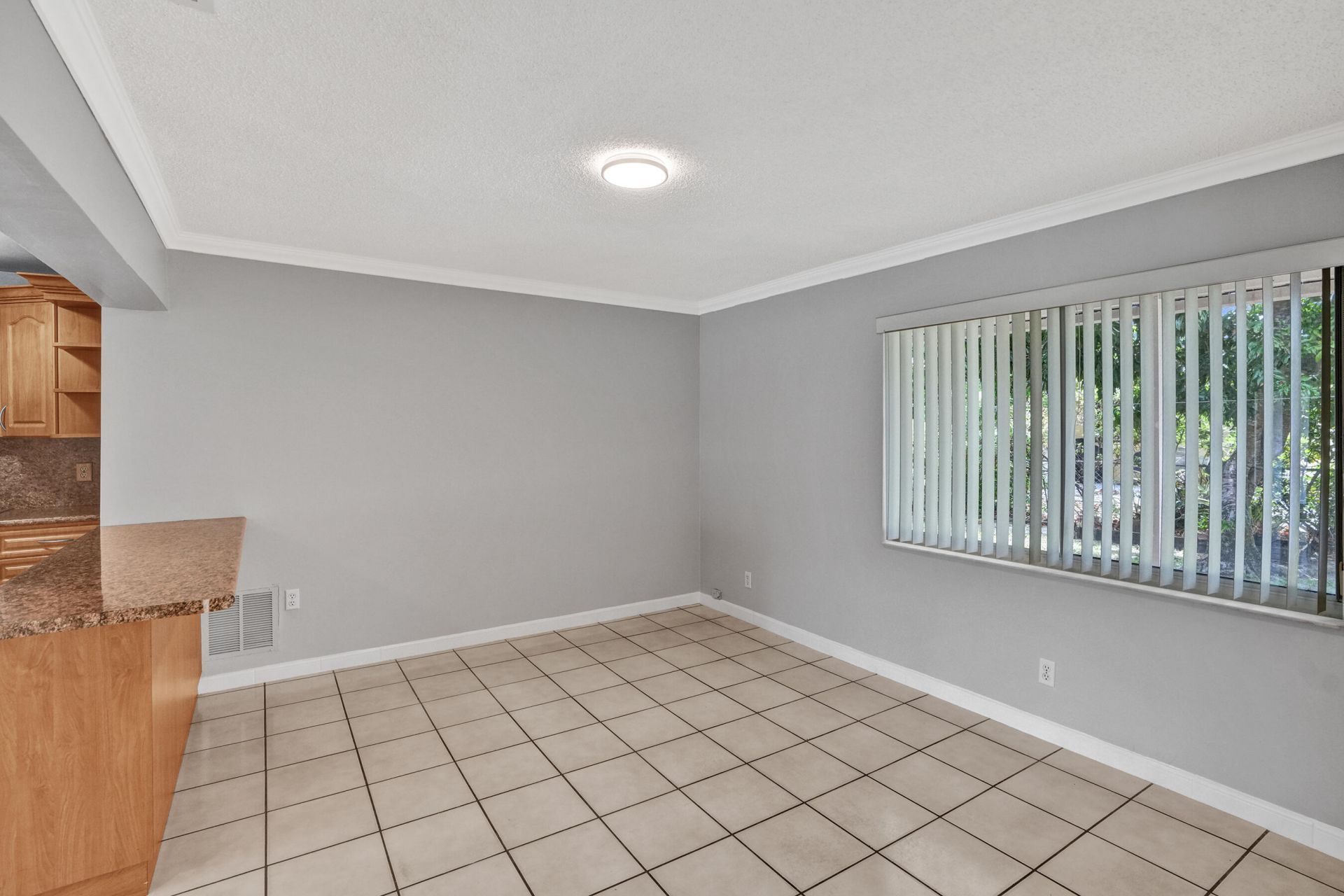 7200 W 14th Avenue, Hialeah, FL 33014 Photo