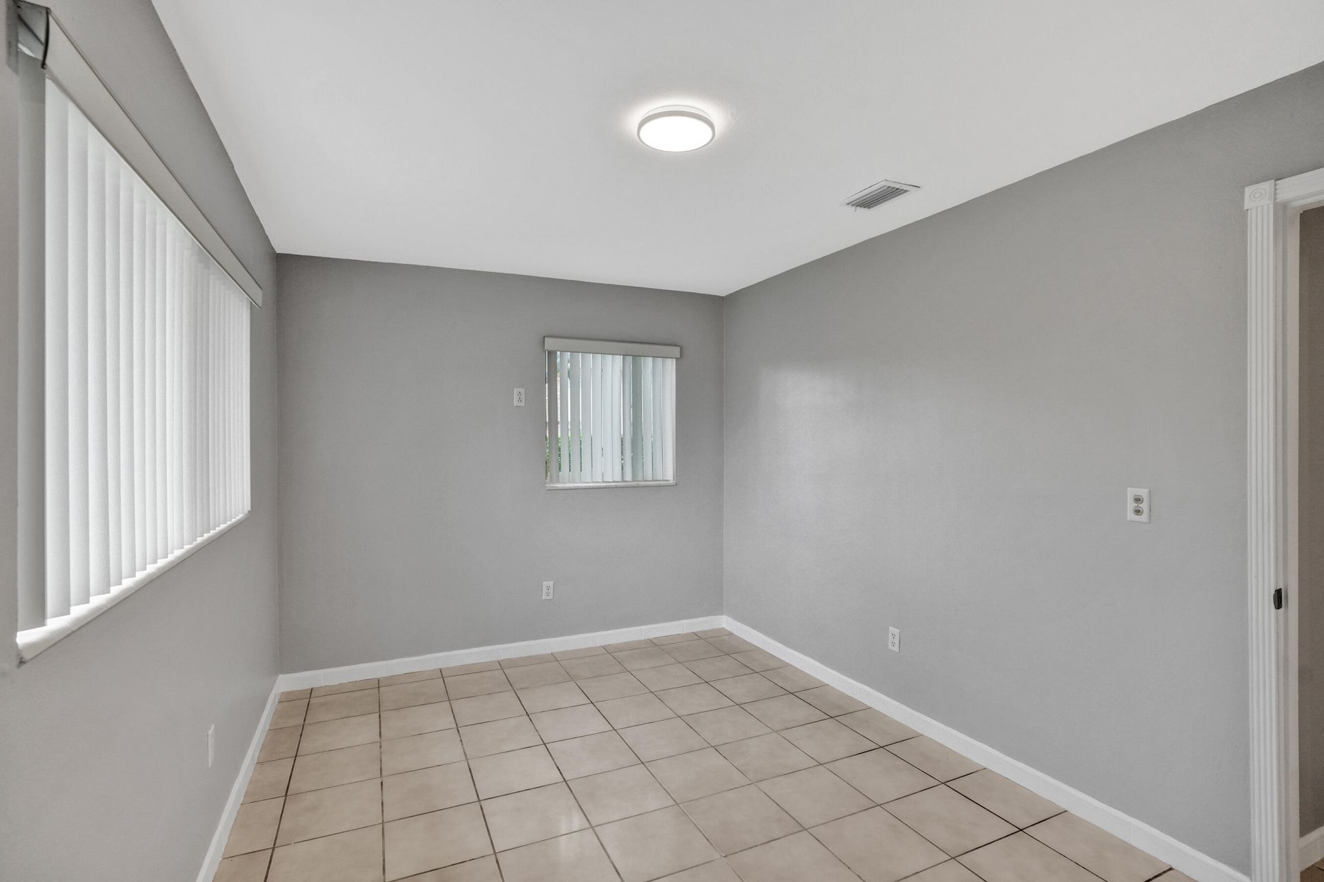 7200 W 14th Avenue, Hialeah, FL 33014 Photo