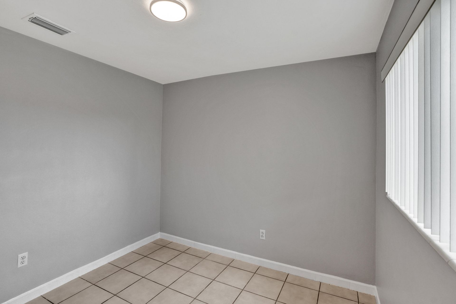7200 W 14th Avenue, Hialeah, FL 33014 Photo