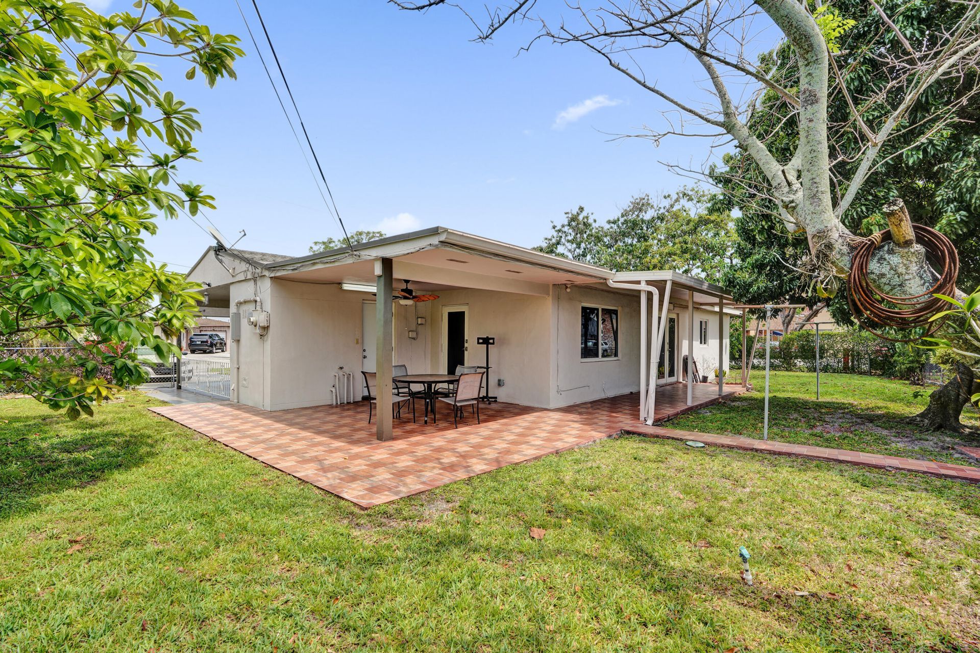 7200 W 14th Avenue, Hialeah, FL 33014 Photo