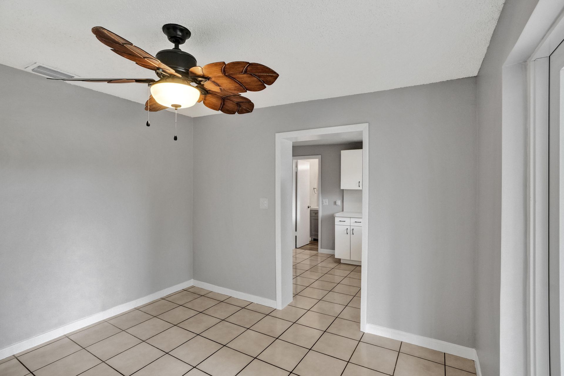 7200 W 14th Avenue, Hialeah, FL 33014 Photo