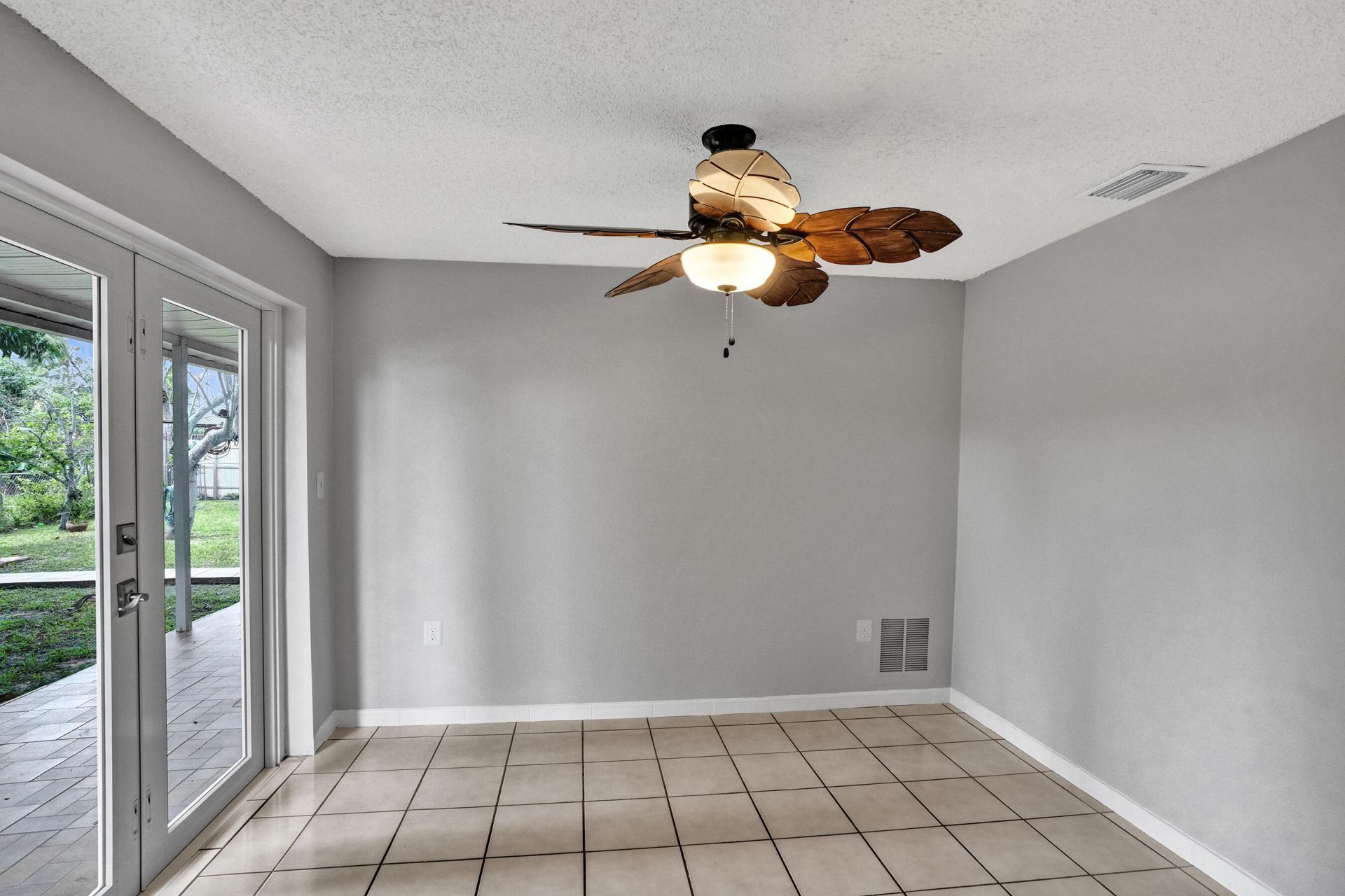 7200 W 14th Avenue, Hialeah, FL 33014 Photo
