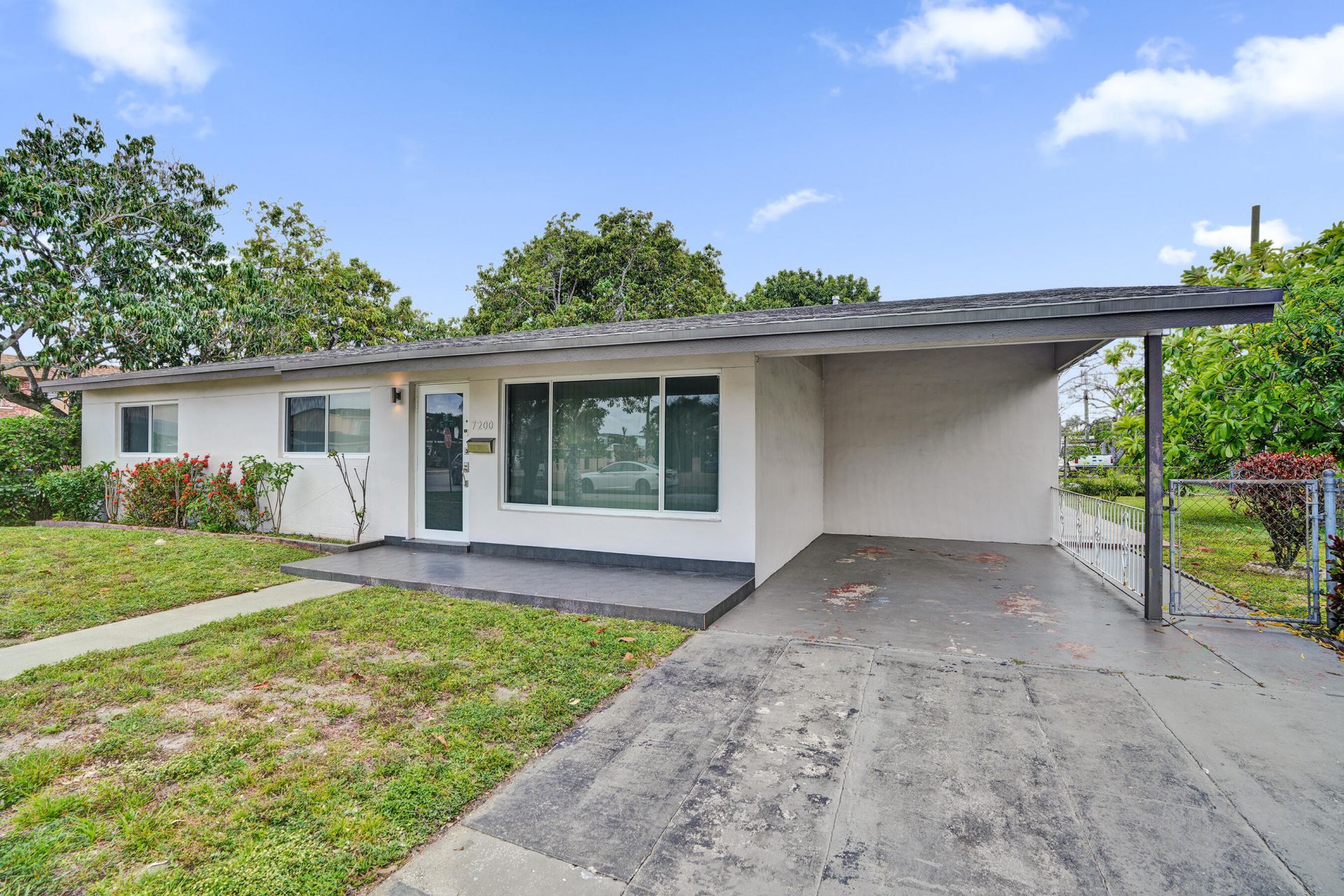 7200 W 14th Avenue, Hialeah, FL 33014 Photo