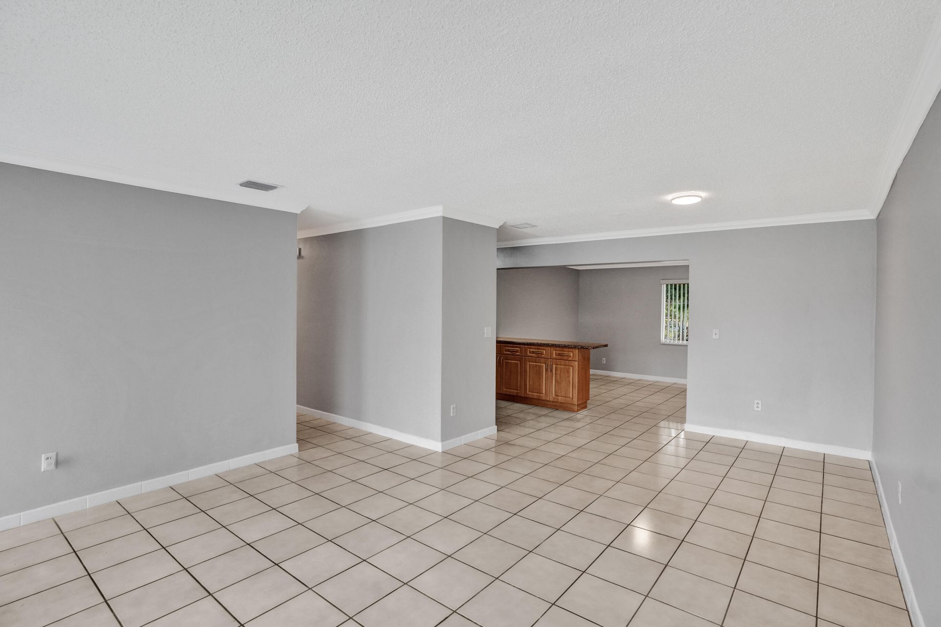 7200 W 14th Avenue, Hialeah, FL 33014 Photo
