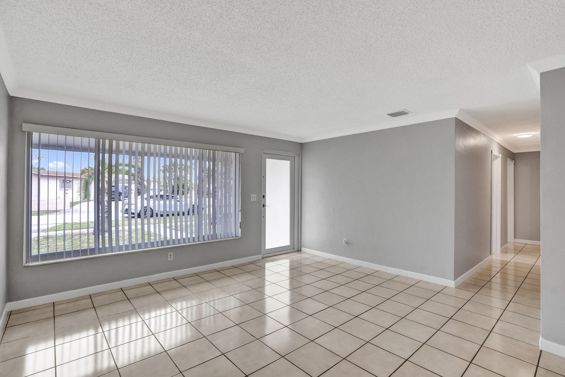 7200 W 14th Avenue, Hialeah, FL 33014 Photo