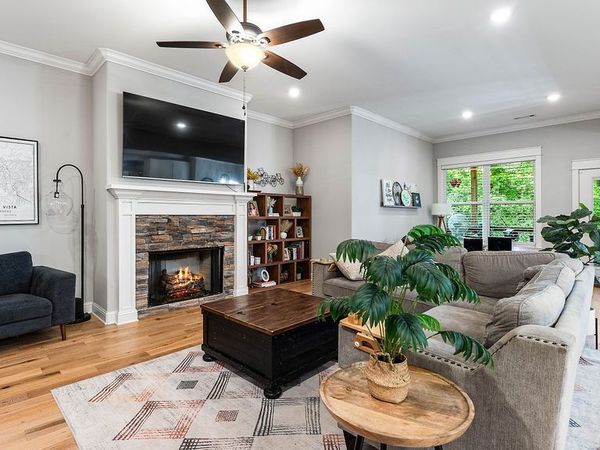 3 Donington Circle , Bella Vista, AR 72714