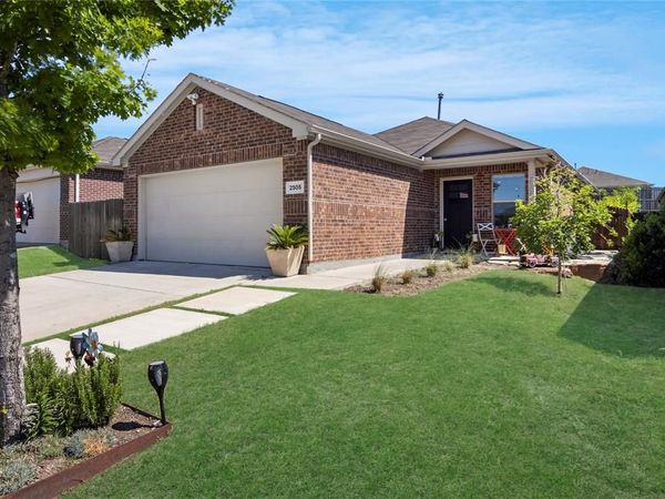 2505 Milne Court, Crandall, TX 75114