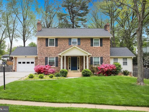 8012 FALSTAFF ROAD, MCLEAN, VA 22102