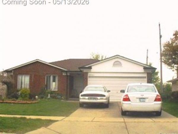 3642 Janet Drive , Sterling Heights, MI 48310