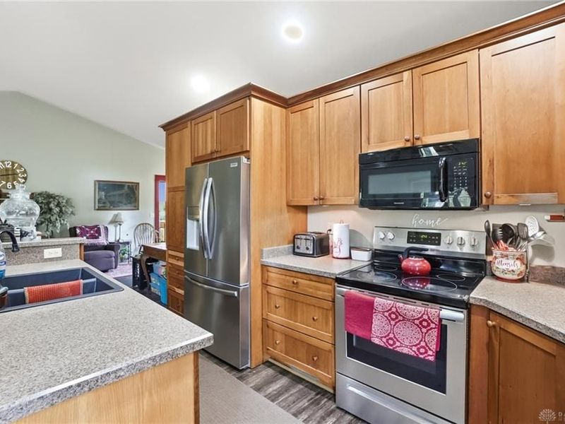 3261 S River Road, Green Township, OH 45368 Photo 34