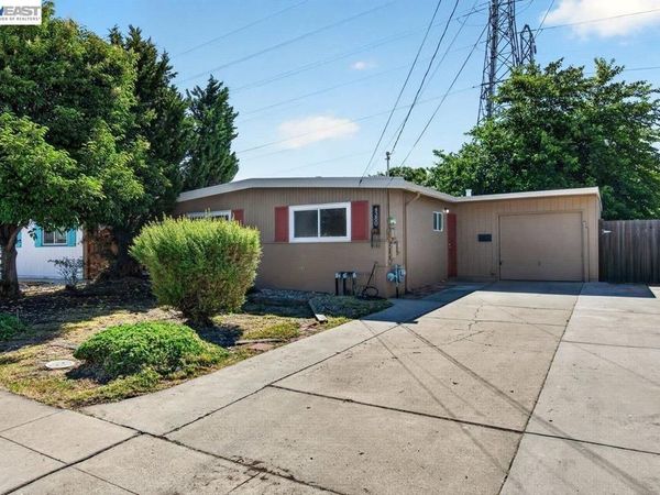 4380 Ladner St, Fremont, CA 94538