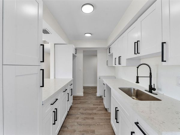 4174 Inverrary Drive, Unit 1002, Lauderhill, FL 33319