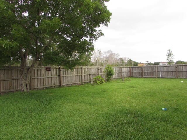 5800 NW Allyse Drive, Port Saint Lucie, FL 34986 Photo