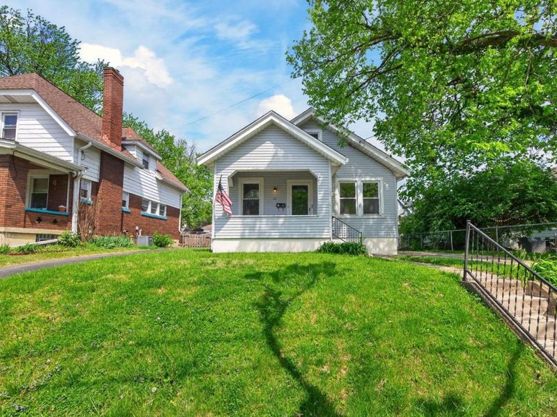 92 Sheehan Avenue, Cincinnati, OH 45216 Photo 2