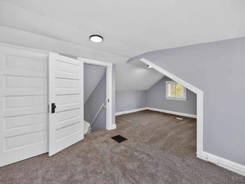 92 Sheehan Avenue, Cincinnati, OH 45216 Photo 20