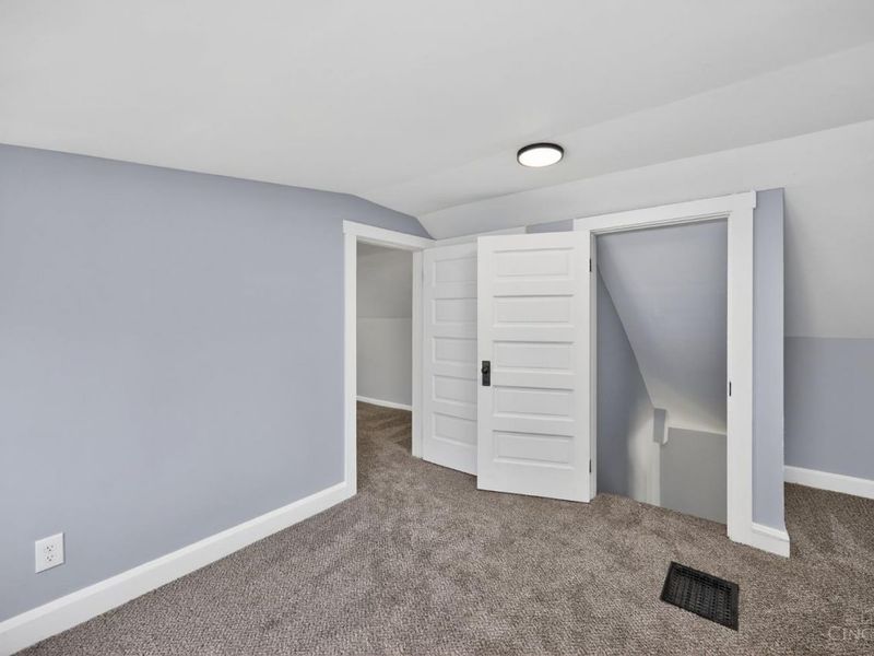 92 Sheehan Avenue, Cincinnati, OH 45216 Photo 25