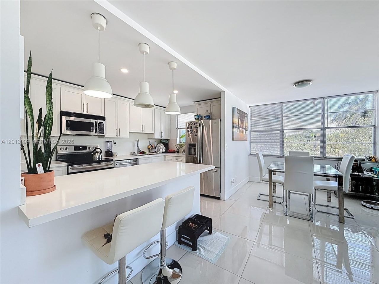2751 Taft St , Unit 304, Hollywood, FL 33020 Photo