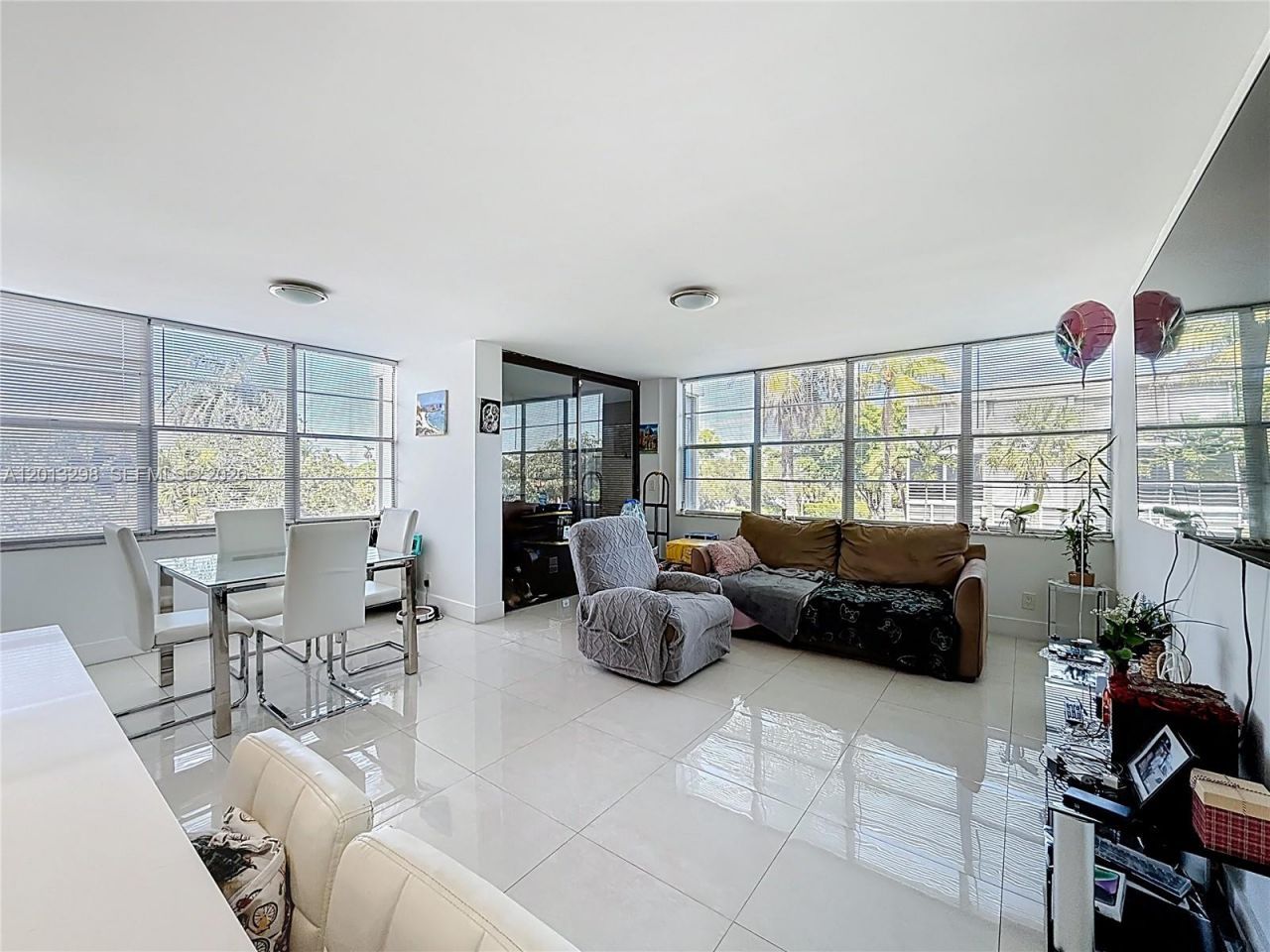 2751 Taft St , Unit 304, Hollywood, FL 33020 Photo