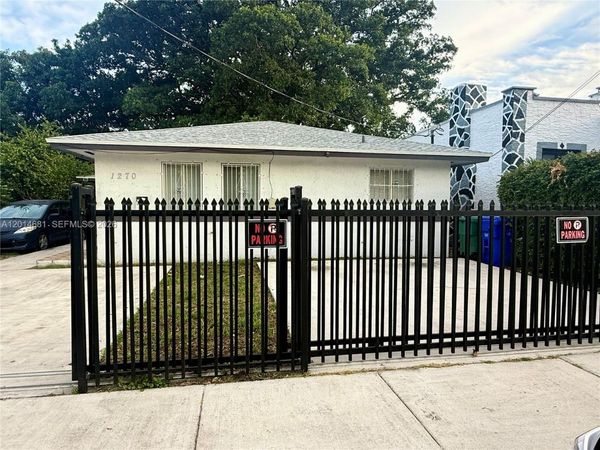 1270 NW 39th St, Unit 1270, Miami, FL 33142