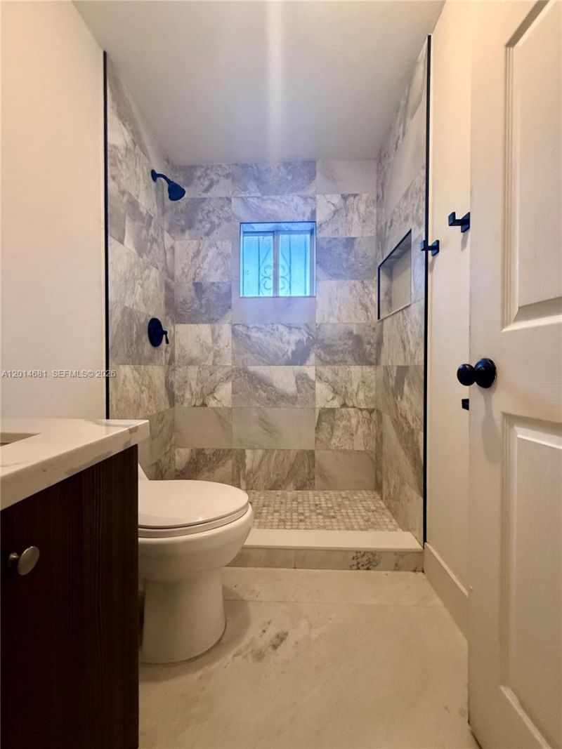 1270 NW 39th St, Unit 1270, Miami, FL 33142 Photo