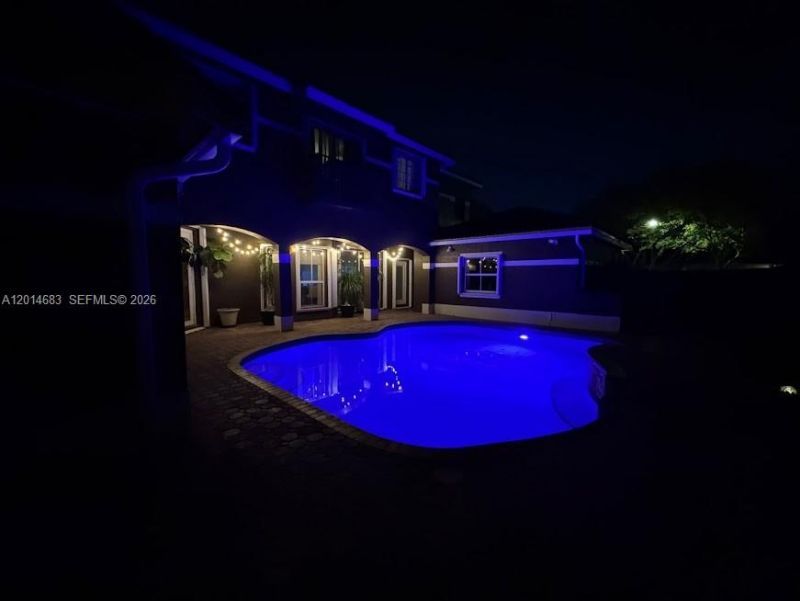 9026 SW 160th Ter , Palmetto Bay, FL 33157 Photo