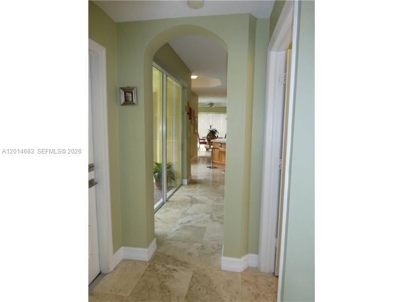 9026 SW 160th Ter , Palmetto Bay, FL 33157 Photo