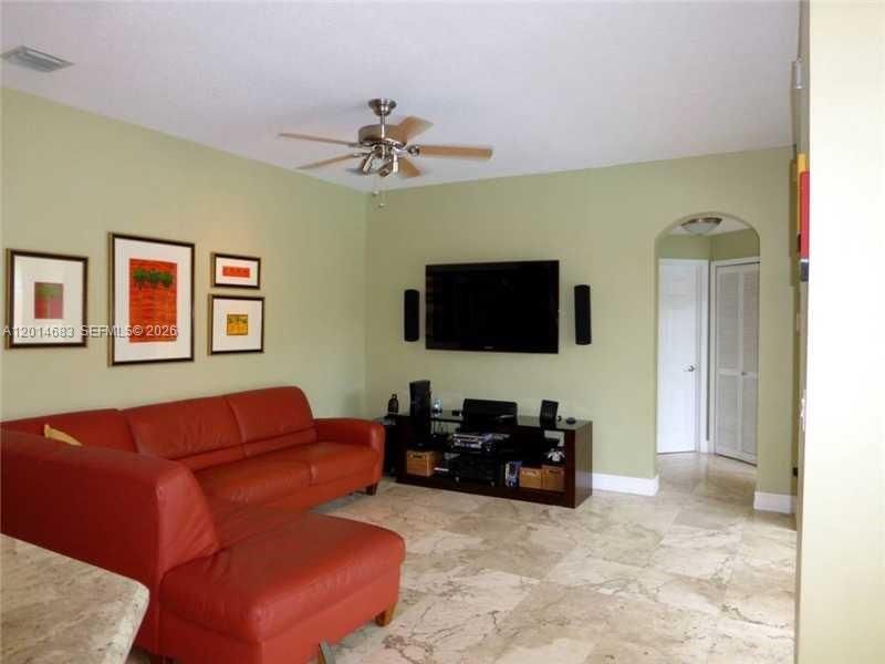 9026 SW 160th Ter , Palmetto Bay, FL 33157 Photo