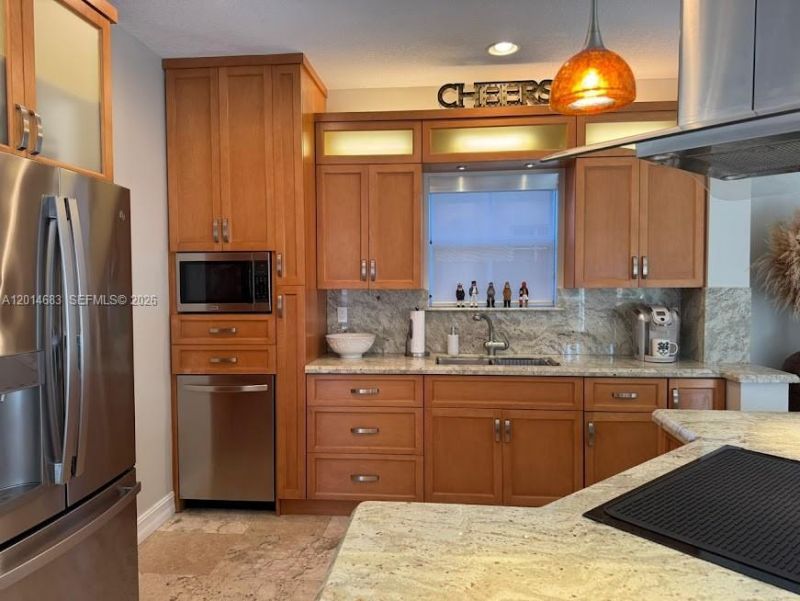 9026 SW 160th Ter , Palmetto Bay, FL 33157 Photo