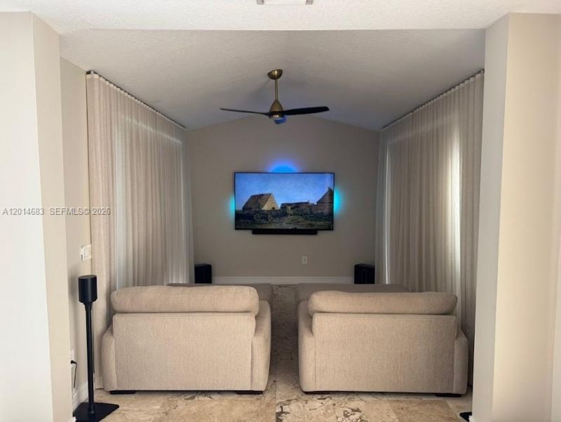 9026 SW 160th Ter , Palmetto Bay, FL 33157 Photo