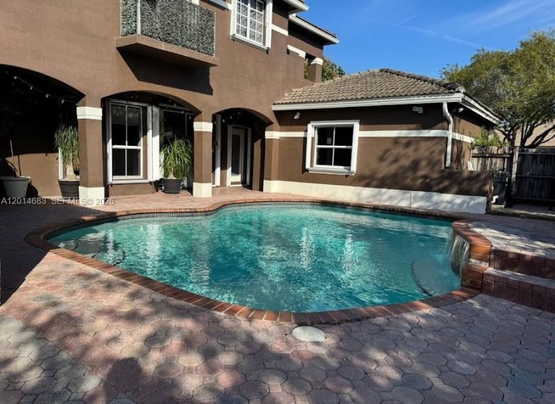 9026 SW 160th Ter , Palmetto Bay, FL 33157 Photo
