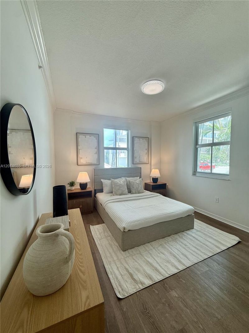9172 Collins Ave , Unit 212, Surfside, FL 33154 Photo