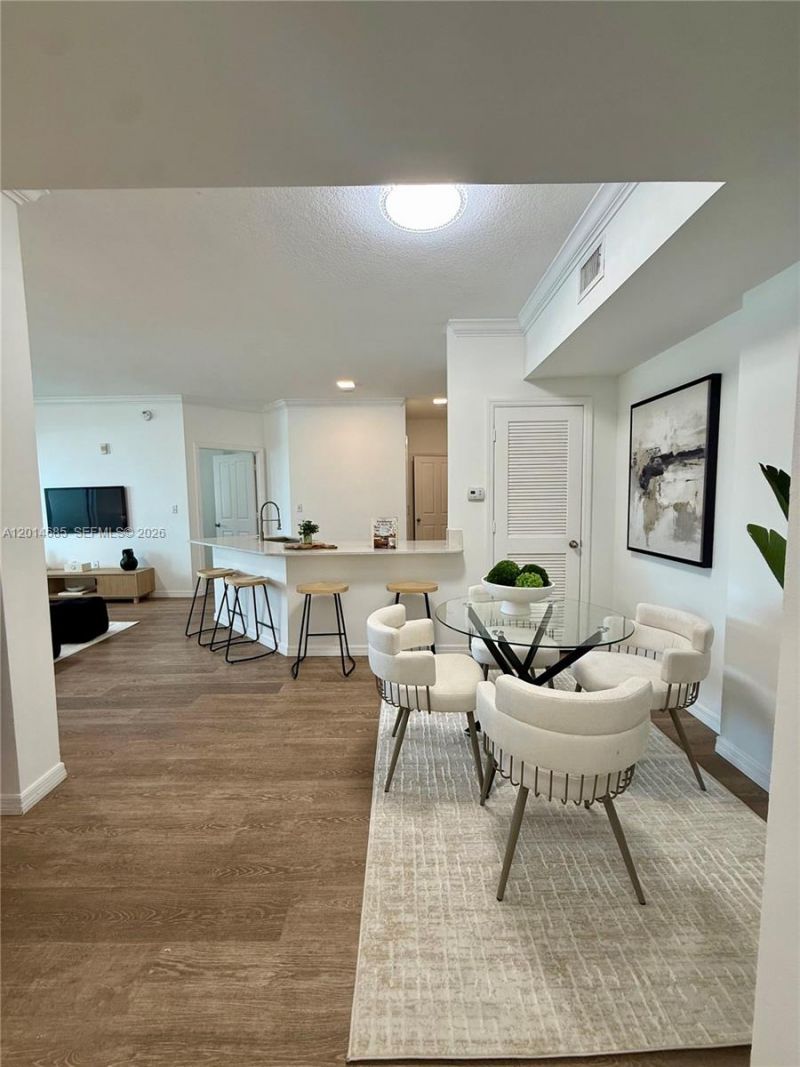 9172 Collins Ave , Unit 212, Surfside, FL 33154 Photo