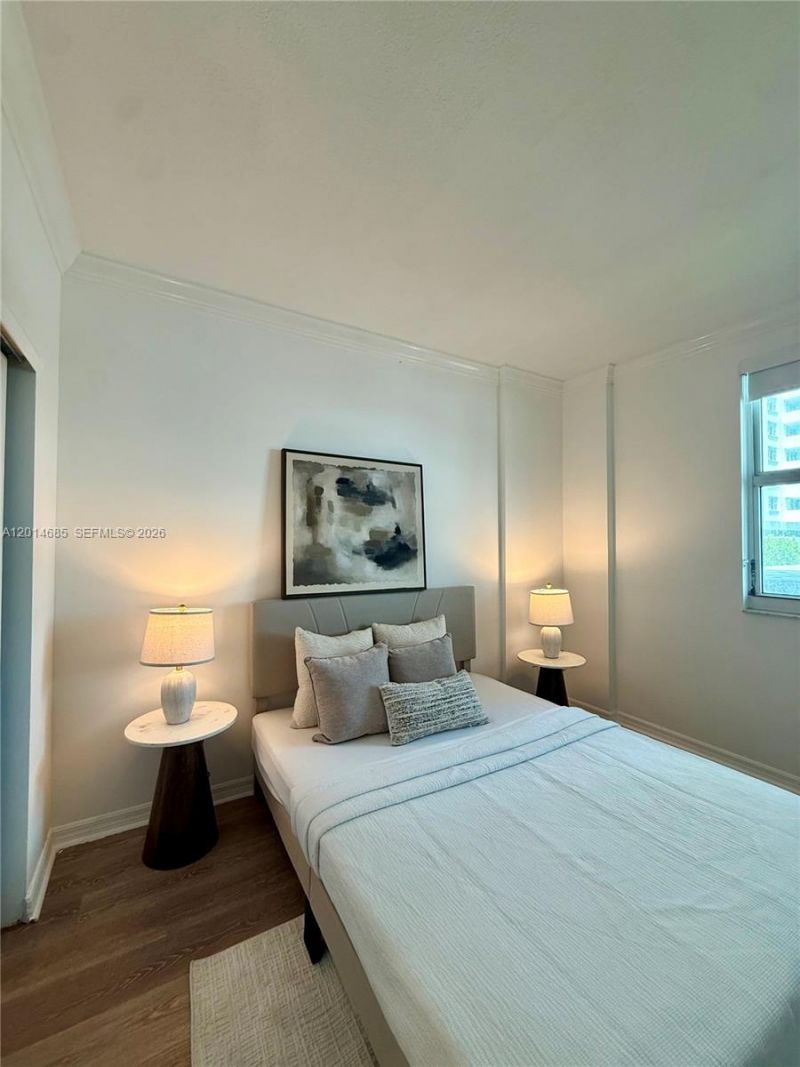 9172 Collins Ave , Unit 212, Surfside, FL 33154 Photo