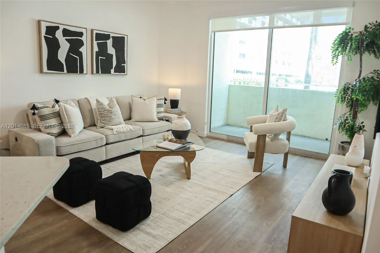 9172 Collins Ave , Unit 212, Surfside, FL 33154 Photo