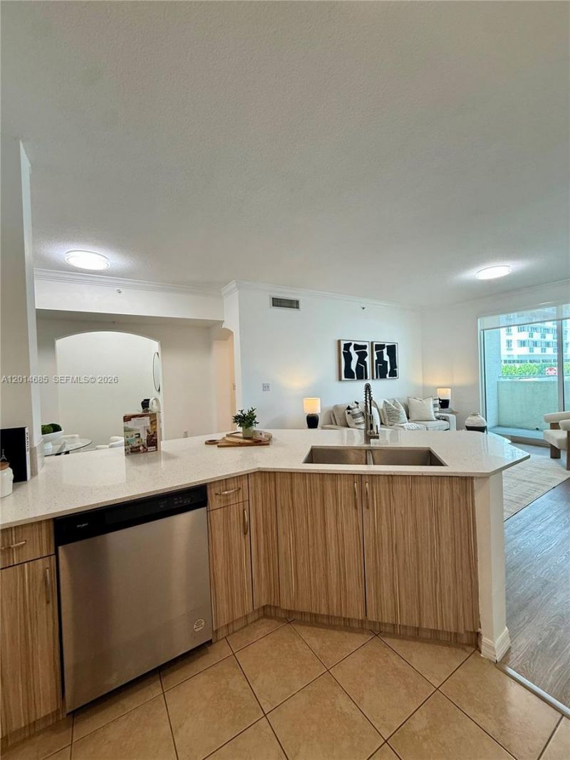 9172 Collins Ave , Unit 212, Surfside, FL 33154 Photo