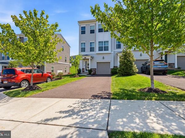 35 WIL BE DRIVE , POTTSTOWN, PA 19465