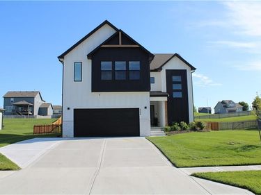9209 NE 111th Terrace, Kansas City, MO 64157