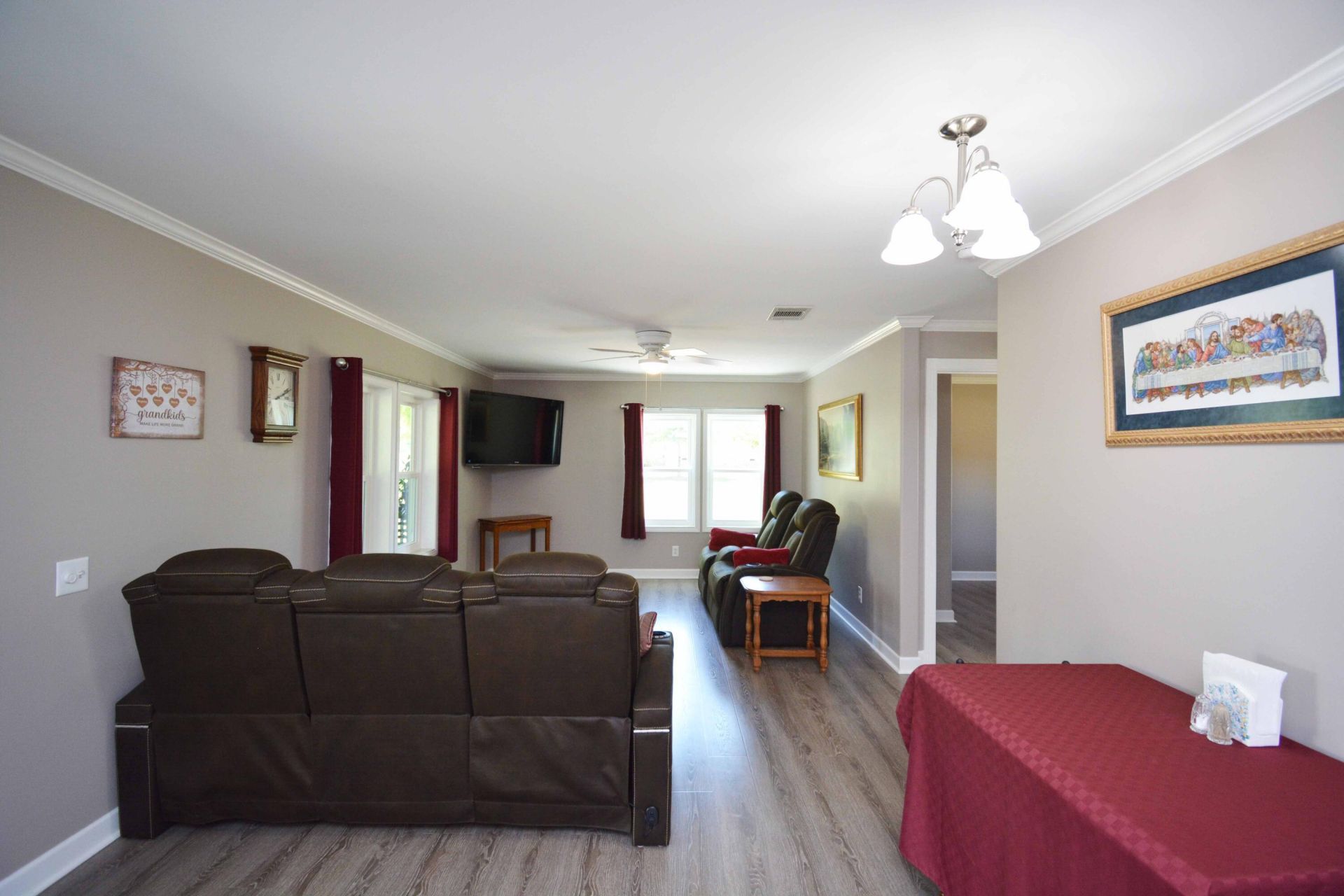 126 Meredith Drive Photo 12