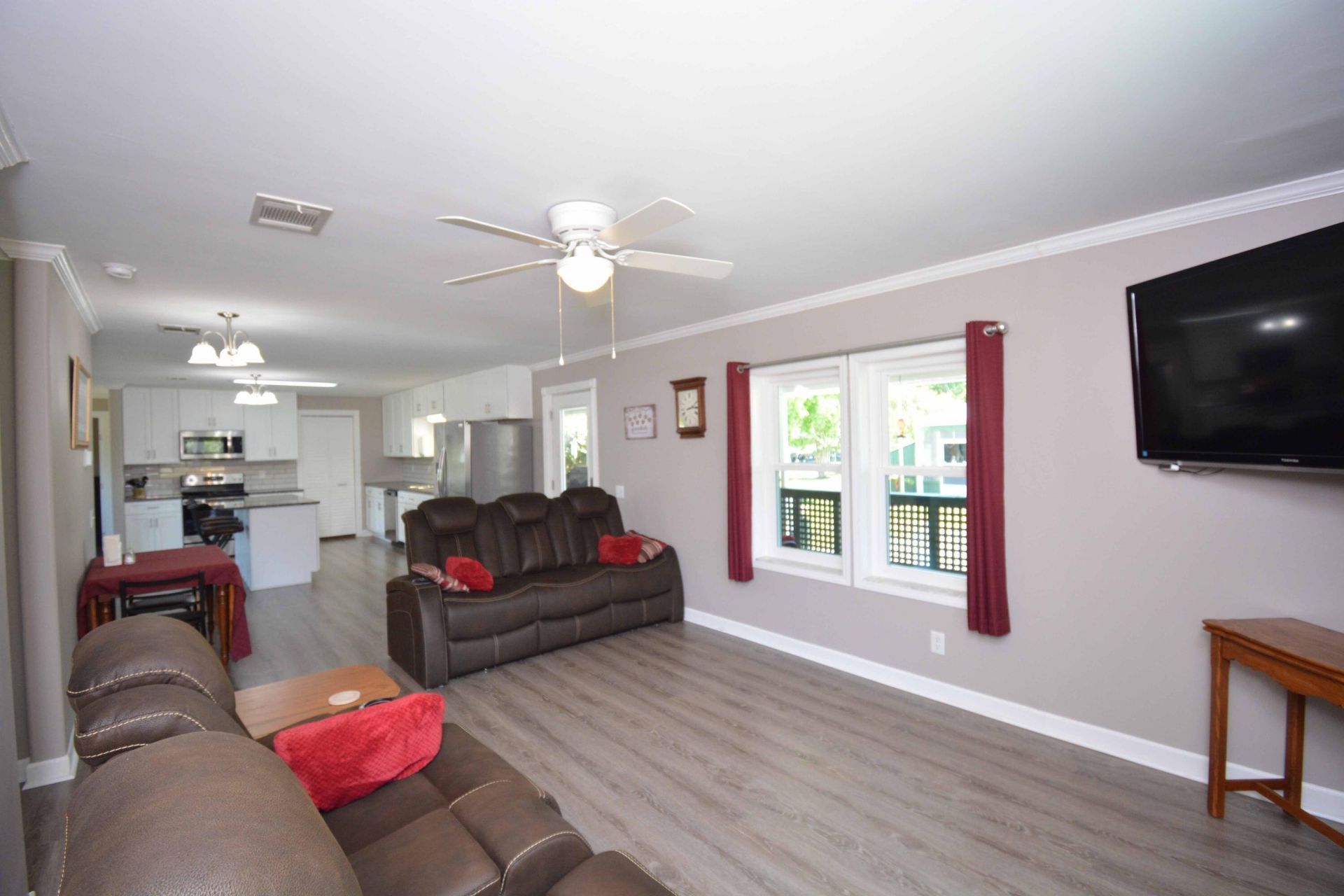 126 Meredith Drive Photo 14